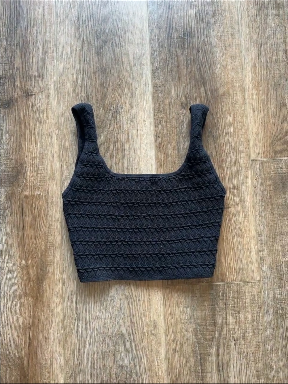 Aritzia Babaton Textured Square-Neck Crop Tank Top